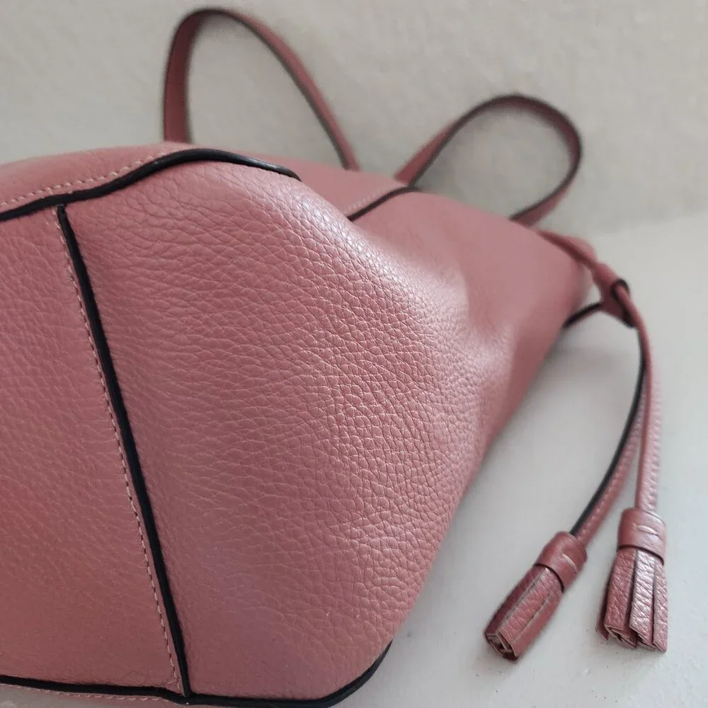 Like New Coach Elle Dusty Pink Leather Shoulder Bag Purse